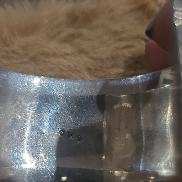 Navajo Cuff Bracelet with Earthy Tones - Picture 4 of 4